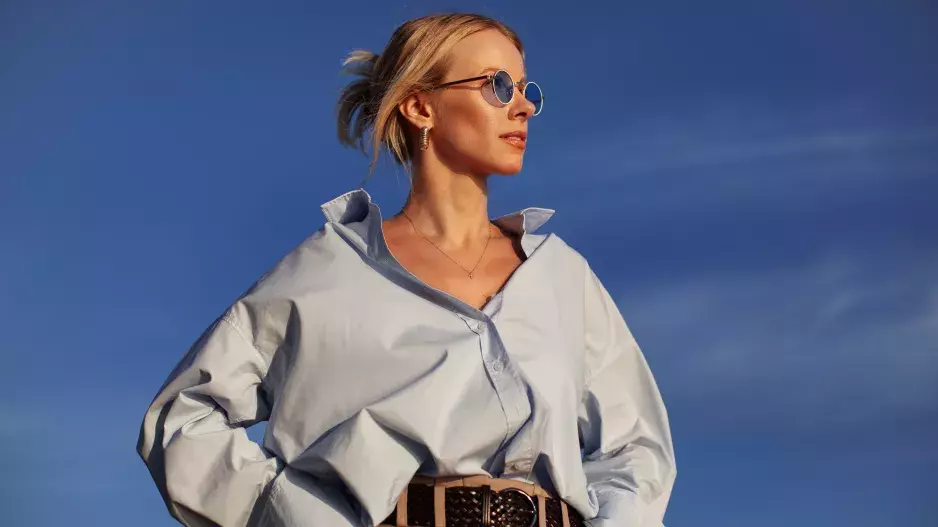 Pánský styl tohoto léta: 3 outfity, díky kterým budete i po 45 za hvězdu