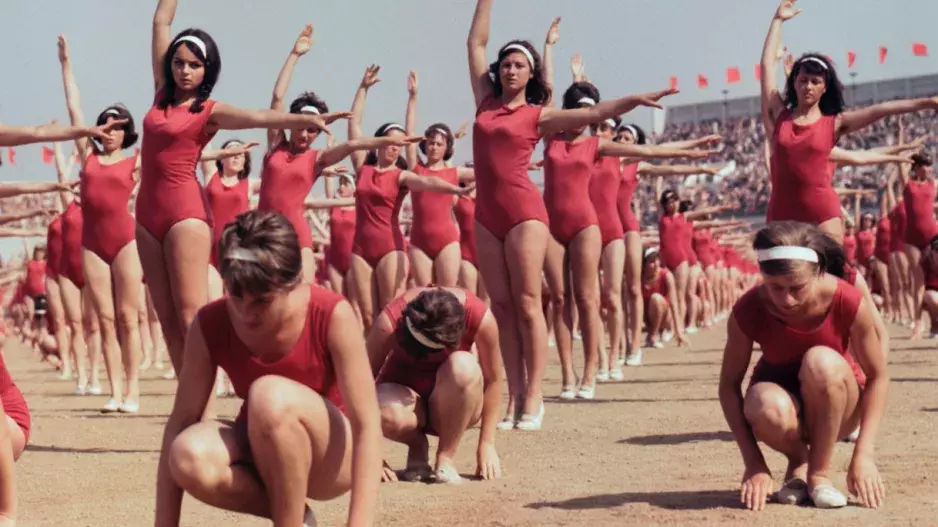 První celostátní spartakiáda: Úkol zněl jasně, předvést světu, jak naše země díky komunistickému režimu vzkvétá