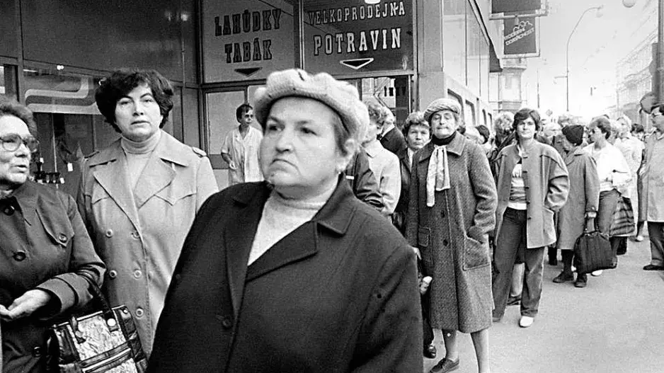 Kvíz: Otázky, na které by měli znát odpověď ti starší 50 let. Zkuste mít všechno správně 