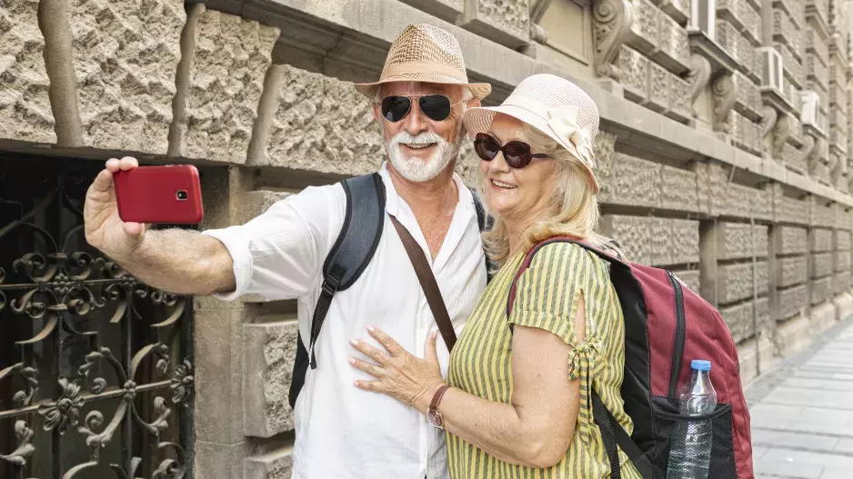 Kvíz pro seniory, kteří rádi objevují svět: Otestujte své znalosti o levném cestování a inspirujte se tipy