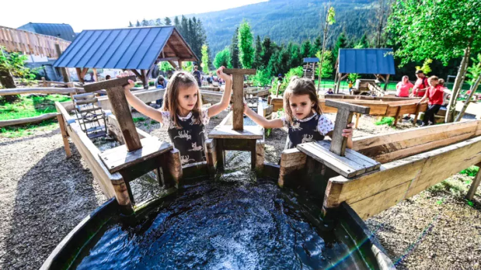 Proč tato místa v Česku děti tak milují? Najdete zde spoustu aktivit, nejlepší koupání i dětské atrakce