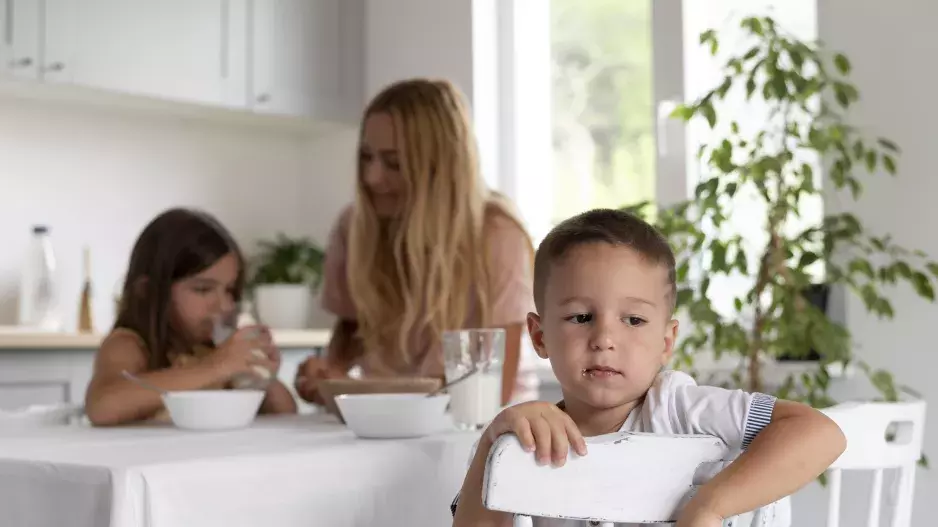 “Máme střídavou péči a manžel nerespektuje mou výchovu,” je naštvaná Radka, která chce, aby děti měly řád