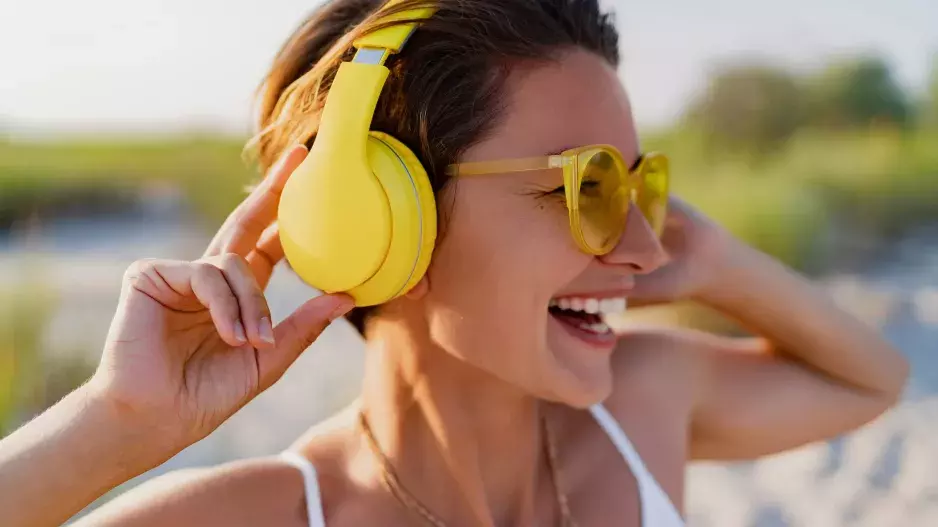 Kvíz: Léto si bez nich neumíme představit. Otestujte, jak dobře znáte letní hitovky