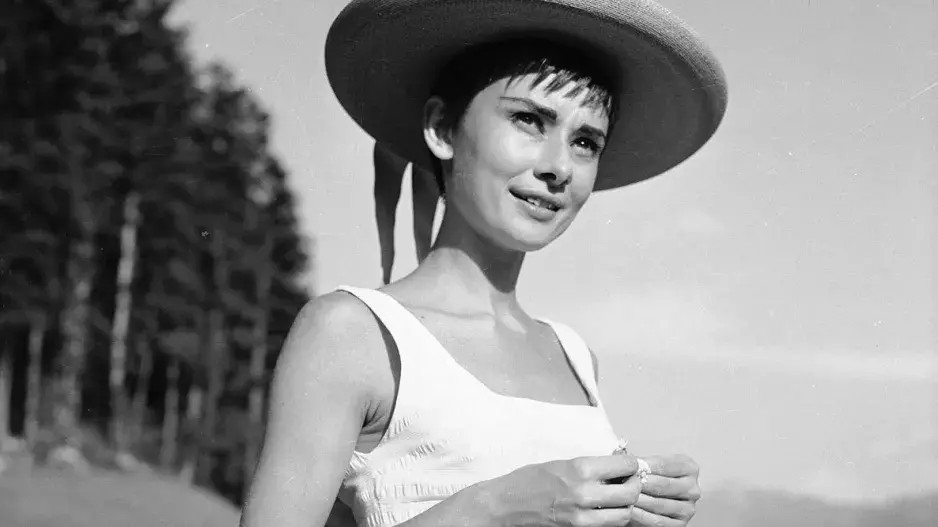 Jak se oblékat po vzoru Audrey Hepburn. Styl módní ikony je inspirující i dnes