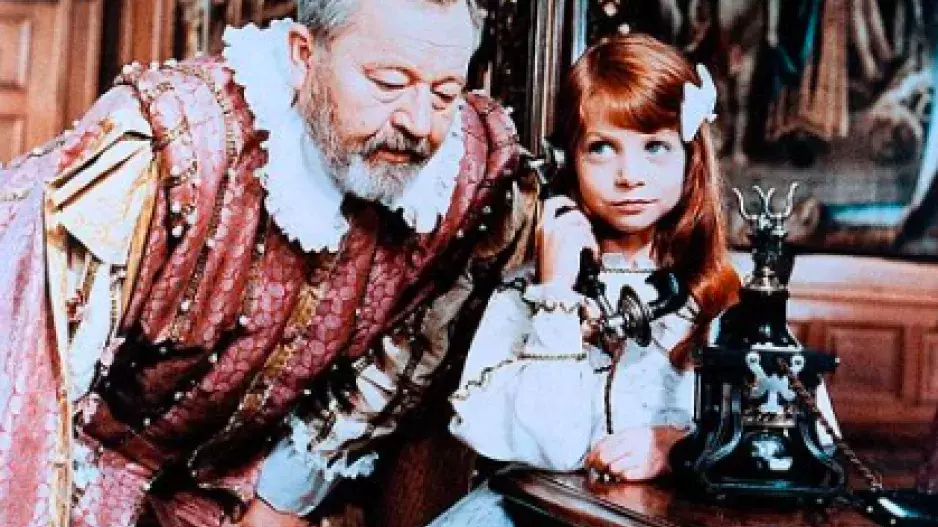 Kam zmizela malá zrzka Klaudie, která si s Werichem zahrála v seriálu Pan Tau: Sestra Filipa Renče Veronika zkusila řadu profesí