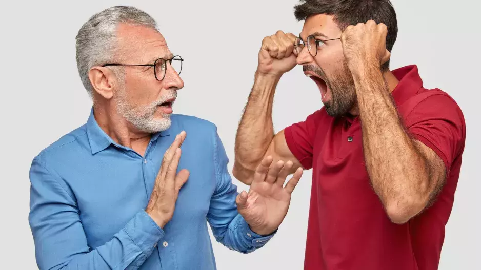 “Ségra, o tátu se budeš starat ty, já to nedám,” píše své sestře Tony