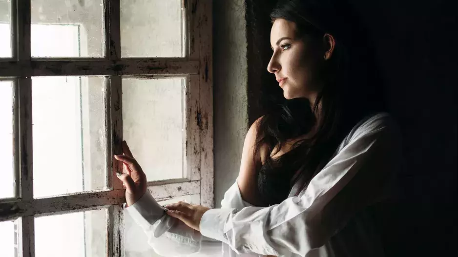 “Jsem neplánovaně těhotná a manžel mě nutí jít na potrat. Já to ale nechci,” pláče Alena. Další dítě neplánovali, ale není důvod řešit situaci takto