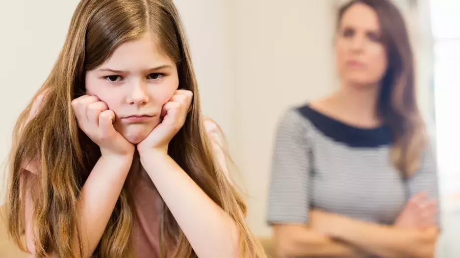 “Děti mého partnera mě nenávidí. Nevím, co s tím,” zoufá si paní Anežka. S přítelem jsou šťastní, ale děti dělají neustále poměrně kreativní naschvály