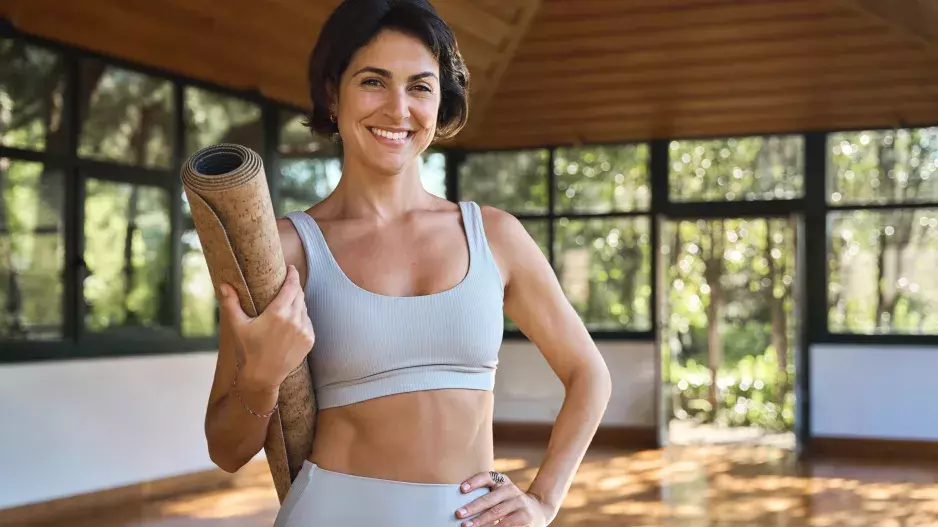 Jeden z nejlepších cviků na celé tělo zabere jen pár minut. Bear Plank je skvělý pro začátečníky a ani nemusíte do posilovny