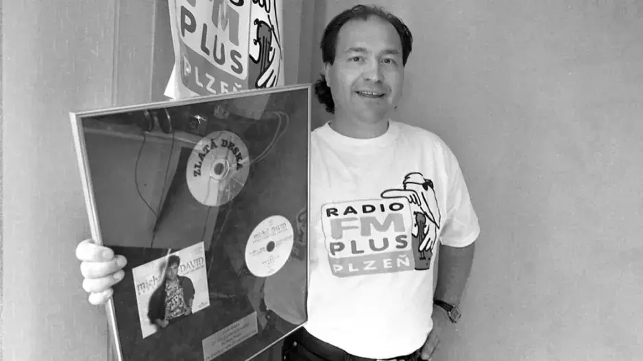 Král diskoték Michal David: Mladého rebela vyloučili z Pionýra. S osudovou ženou letos slaví neskutečných čtyřicet let  