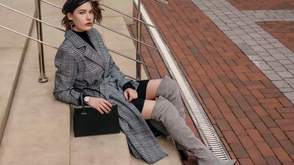 Boty z přehlídkového mola pro podzim/zimu 2024: Mary Jane a boty nad kolena zažijí obrovský boom