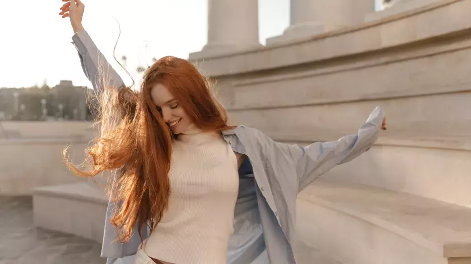 Elegantní a svůdný kousek jako trend podzimu 2024 podle módních expertů: Vymodeluje siluetu a hodí se pro každou příležitost