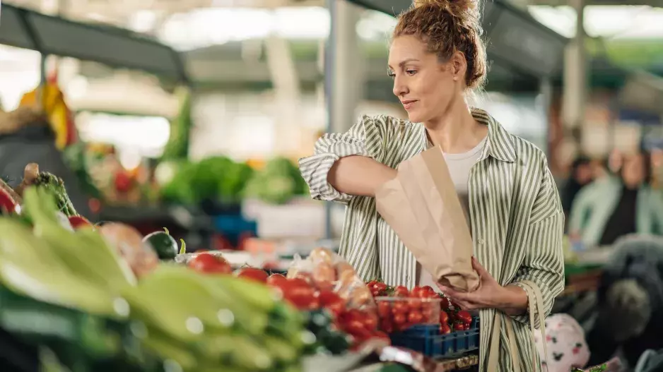 Pouze tři snadné změny v jídelníčku vám konečně pomohou zhubnout. Trvale a hlavně zdravě. Rozhoduje i to, jak rychle jíte