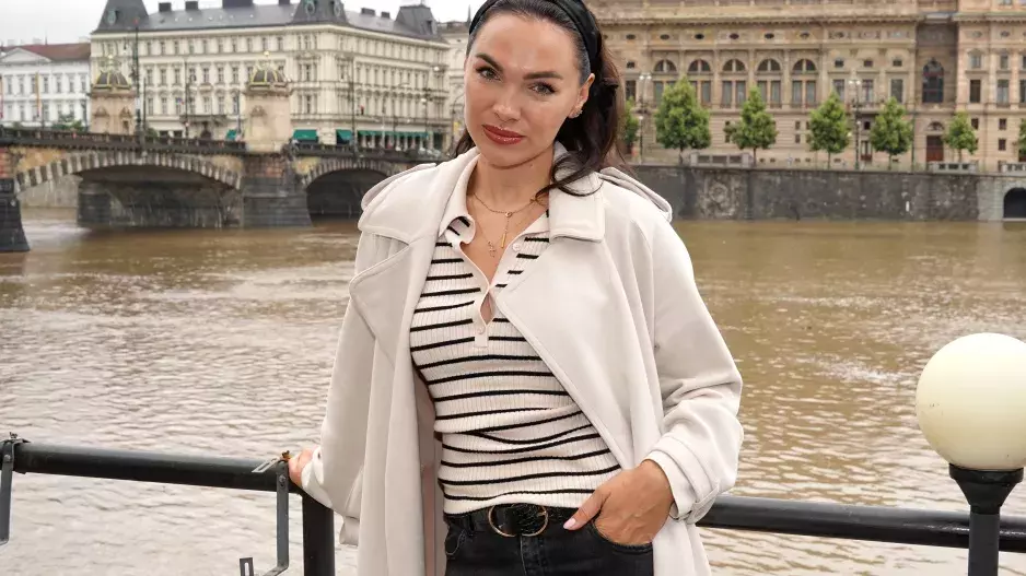 Úspěch se neodpouští. Zažila to i zpěvačka Kamila Nývltová, kterou díky talentu v dětství šikanovali