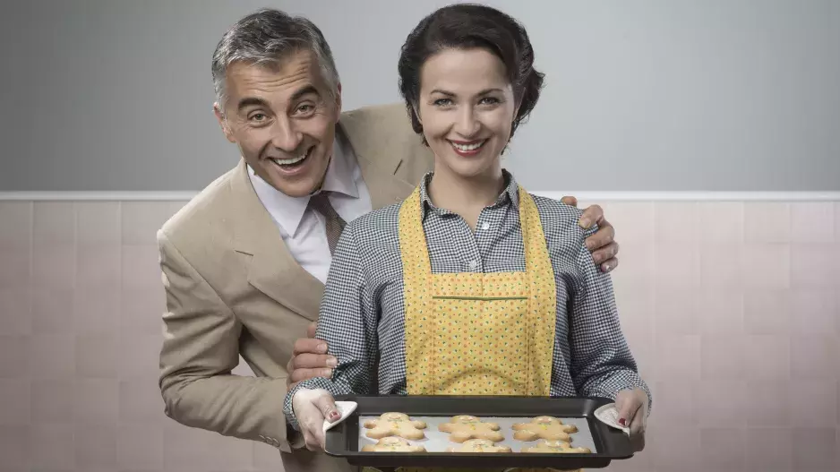 Vánoční cukroví za socialismu: Kulinářská nostalgie plná kreativity a skromnosti. Naše maminky byly mistryněmi improvizace a odnesly to oteklýma nohama