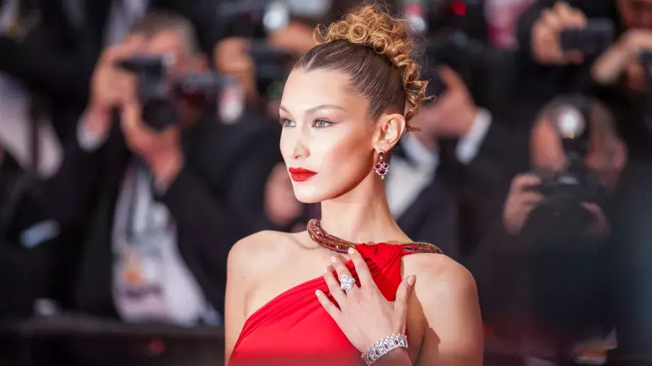 Vědecká metoda prohlásila za nejkrásnější ženu světa topmodelku Bellu Hadid. O výsledku rozhodl tak zvaný zlatý řez, metoda má i odpůrce