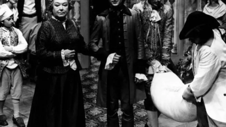 Jak vypadala Petrova babička z pohádky S čerty nejsou žerty v mládí: Podívejte se, jak byla Jana Dítětová oslnivě krásná