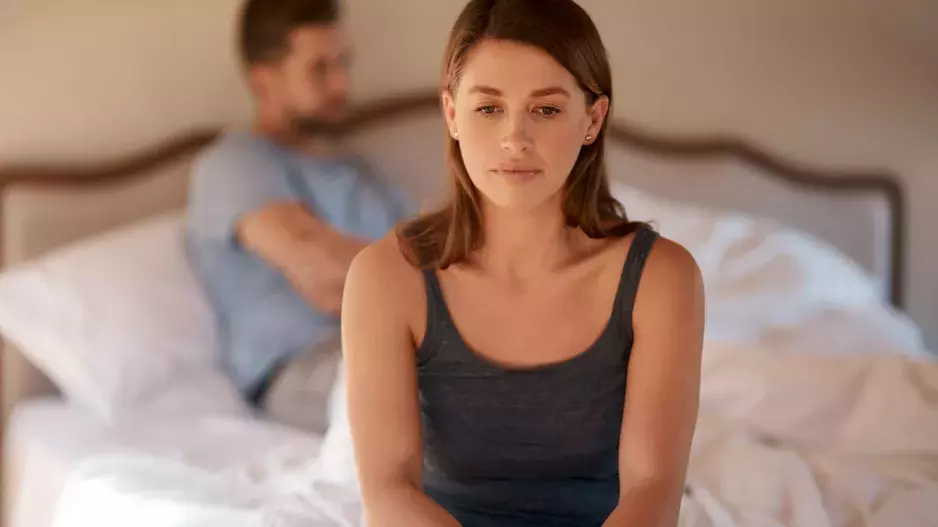 "Už dva roky svého manžela podvádím s kolegou z práce. Od té doby je naše manželství jako z pohádky. Ale já se cítím dost provinile"