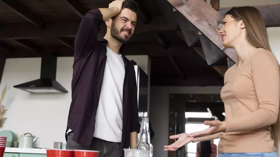 Znamení zvěrokruhu, která si neustále stěžují. Ničím se jim nikdy nezavděčíte. Panny zkritizují každý detail, Blížence neuspokojíte nikdy