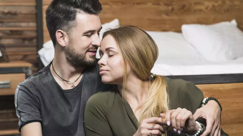 “Mám ženatého milence a stále nevím, jestli opustí svou ženu.” Jolana neví, na čem je. Její přítel jí stále drží v naději, ale nic nedělá