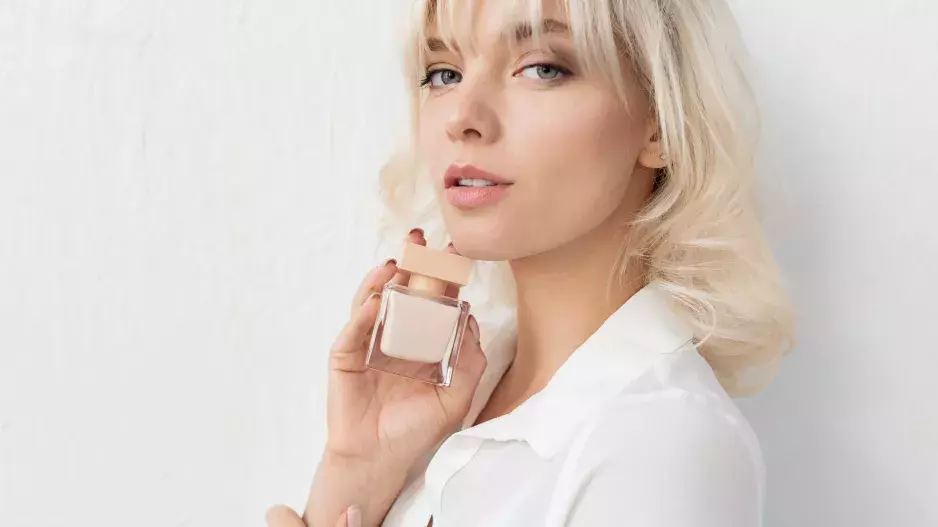 Parfém a toaletní voda rozhodně nejsou totéž. Nenechte se napálit vysokou či nízkou cenou
