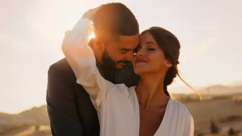 Horoskop lásky: 3 znamení zvěrokruhu, která se s příchodem jara zamilují. Kvítek lásky okusí Vodnáři, city vyklíčí i u Lvů