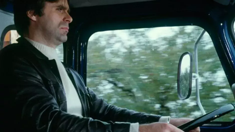 Vrah z filmu Smrt stopařek Marek Perepeczko: Herec byl velmi citlivý. Trpěl těžkou trémou, Patrasovou při natáčení zranil a žil ve volném vztahu