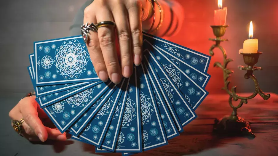 Výklad mariášových karet na březen 2025 podle kartářky Jany Rubešové: Březen bude podle odbornice jedním slovem "divný"