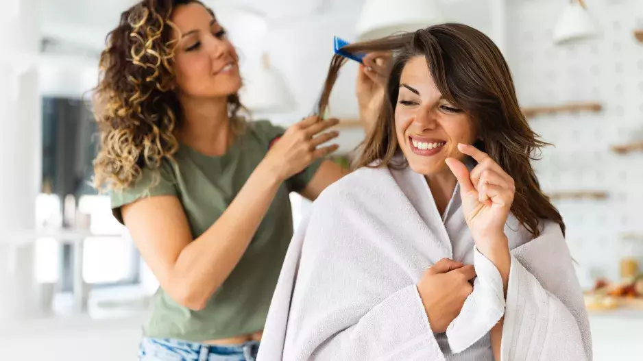 Znáte pravidlo 5,5 cm? Naučí vás, jestli nosit krátké, nebo dlouhé vlasy