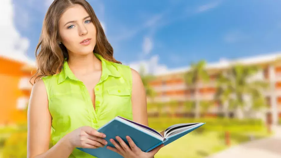 Kvíz: Jak dobře znáte význam málo používaných výrazů. Víte, co znamenají slova konsenzus nebo komorbidita? Zkuste objasnit 12 slov 