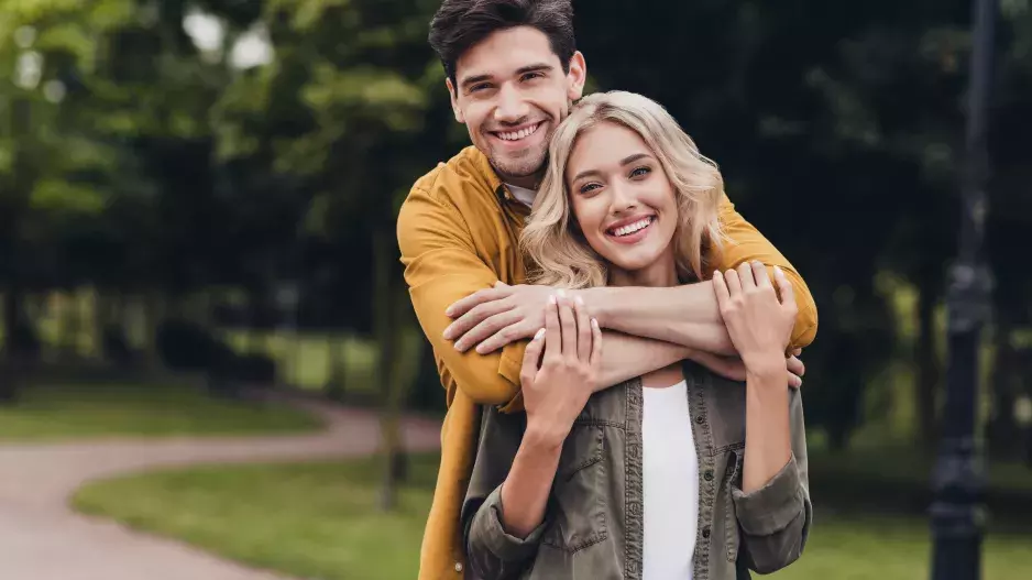 Která znamení by měla vytvořit na jaře 2025 pár? Nejvíc to zajiskří mezi Beranem a Lvem, ale pravé lásky se dočkají Rak a Štír