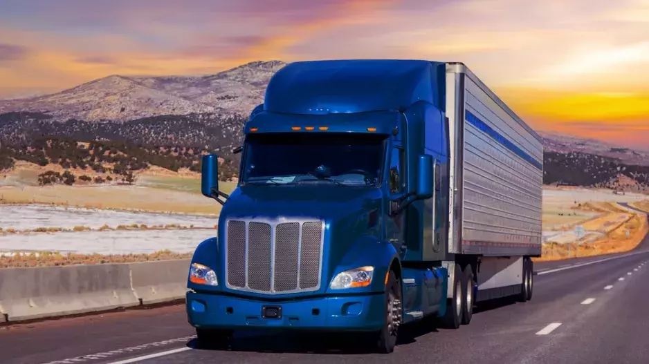 Kvíz: Řidiči kamionů mají svoji hantýrku. Rozuměli byste kamioňáckému slangu, nebo by vás nejspíš vyložili na odpočívadle?