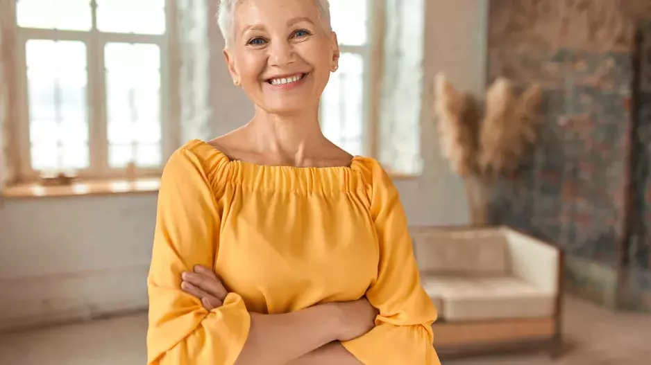 Barvy oblečení, které vám budou lichotit. Barva může vaši krásu podpořit, nebo zcela utlumit. Vybírejte podle typu pleti a vlasů, pomůže jeden trik