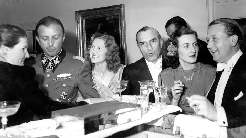 Gerda Bormann: Manželka Hitlerova tajemníka propagovala polygamii, aby se zachovala árijská rasa. Porodila 10 dětí