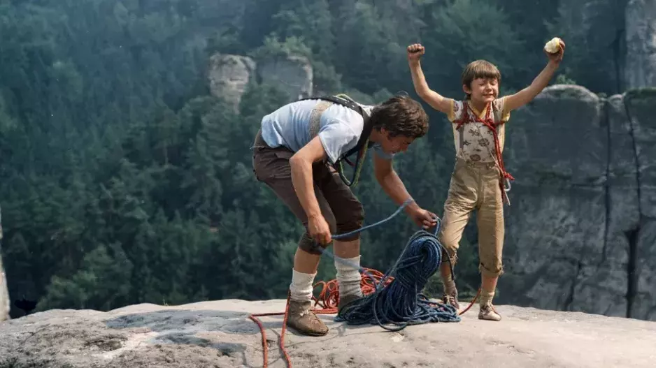 Kvíz: Filmové komedie s Tomášem Holým k létu neodmyslitelně patří. Zjistěte, jak dobře je znáte