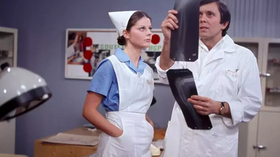 Kvíz: Říkají vám něco jména Sova či Čeňková? Vyzkoušejte si, jak dobře znáte seriál Nemocnice na kraji města 