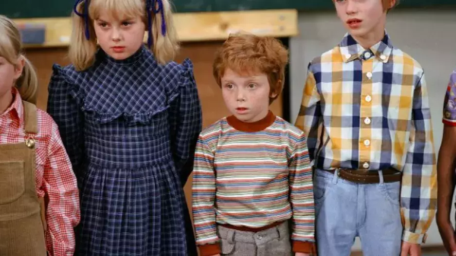 Kvíz: Říkají vám něco jména Karfík, Oliva nebo Barča? Zkuste, jak dobře si pamatujete seriál My všichni školou povinní 