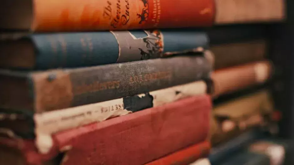 Kvíz: Kolik si toho stále pamatujete z literatury 19. a 20. století? Tolstoj je klasika, ale na toho se nezeptáme