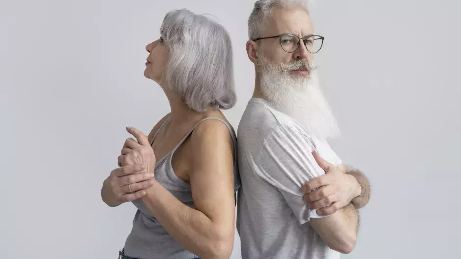 “Po třiceti letech jsem zjistila, že ho nikdy nemiluji. Jen jsme spolu nějak zůstali,” píše smutně Milena