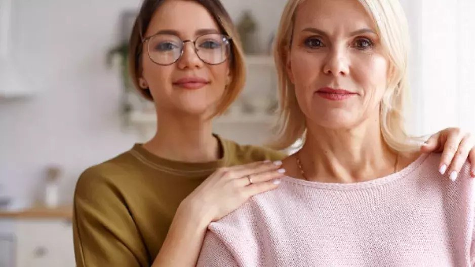 "Mám radši svou tchyni než svou matku. Ta na mě celý život totiž žárlila, protože mě otec měl raději než ji," svěřila se Linda 