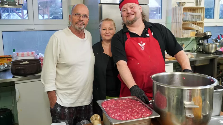 Jak dnes vypadá restaurace U Třech kytar z pořadu Ano, šéfe!: Majitel Michal získal pomoc od lidí z vesnice, s jednou hvězdou je spokojený