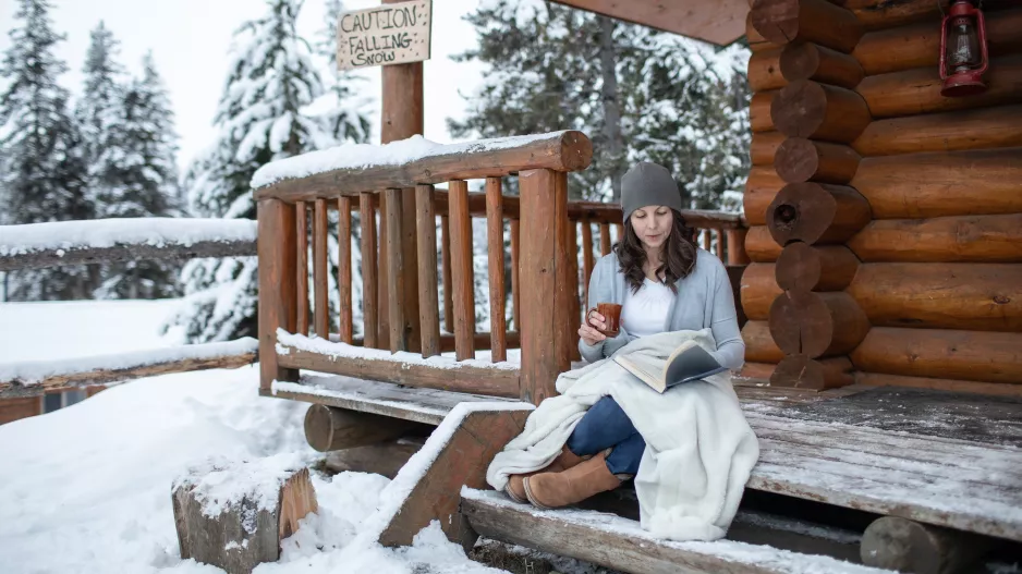 Buď je milujete, nebo nenávidíte. Jak stylizovat nevzhledné válenky i na společenskou akci