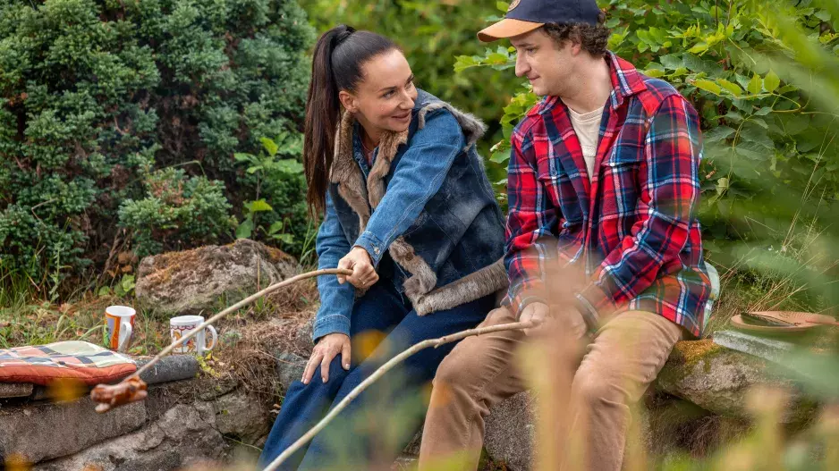 Seriál Ulice čekají změny: Zjistíte pravdu o Peškově výletu na rozloučenou i jak to má Eddie s Adrianou