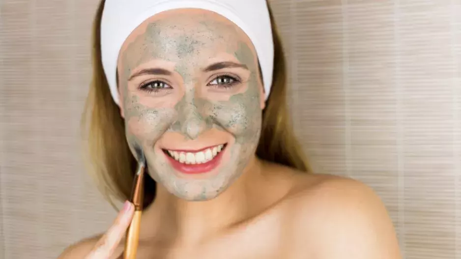 Najednou uvidíte rozdíl: Stačí maličkost a vaše pleť bude hebká a projasněná 