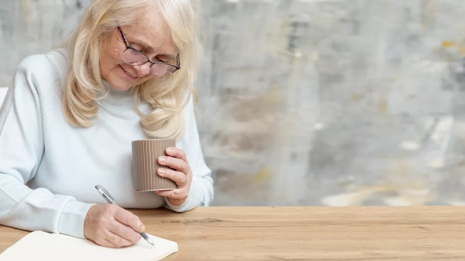 “Holčičko, prosím, odpusť mi, neměla jsem tě vyhazovat z domu,” píše své dceři Běla