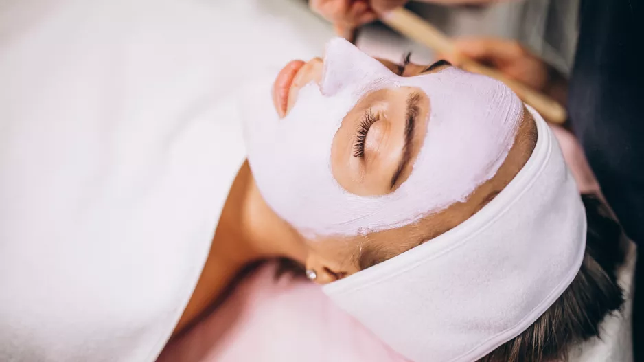 Nikdy není pozdě: 5 důvodů proč začít chodit na kosmetiku klidně po padesátce