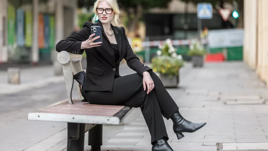 Tato trojice bot bude v roce 2026 trendy. Nosí se hlavně v černé barvě 