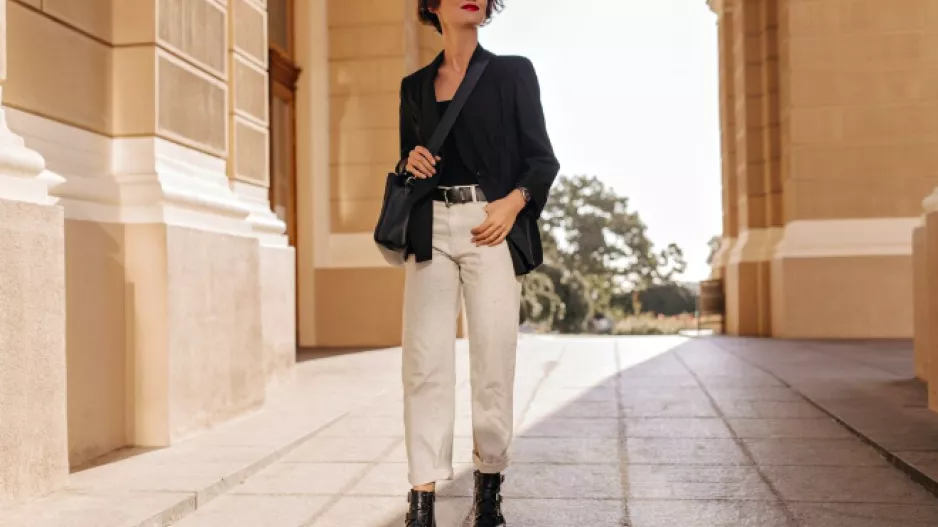 ⁠Chyťte ještě poslední slevy: Díky těmto třem variabilním kouskům bude váš šatník v roce 2026 šik