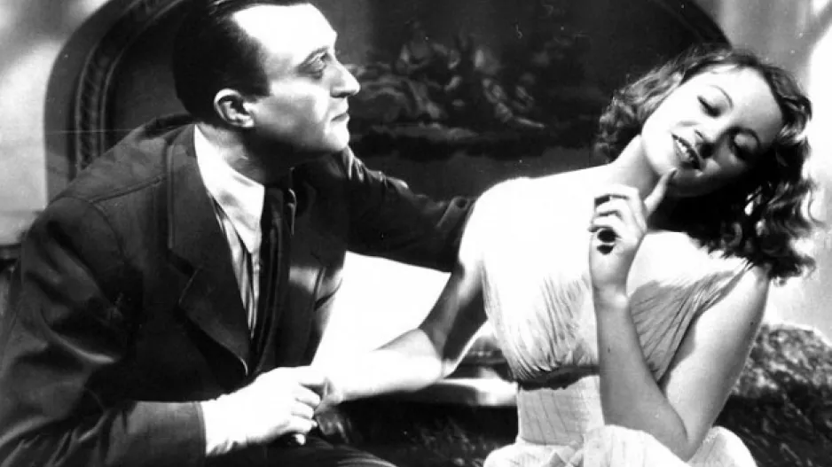 Kvíz: Poznáte filmy pro pamětníky jen podle fotky? Všech 10 správných odpovědí zvládne jen odborník 