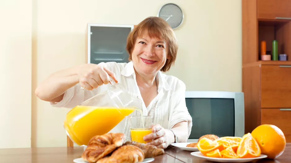 Vyléváte peníze do záchodu? Vitamin C v nadměrných dávkách není lékem, ale může být cestou k ledvinovým kamenům